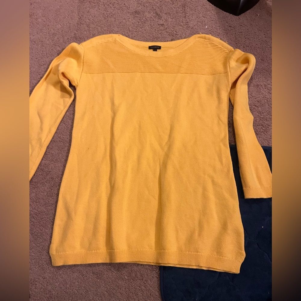 Talbots small yellow sweater‎